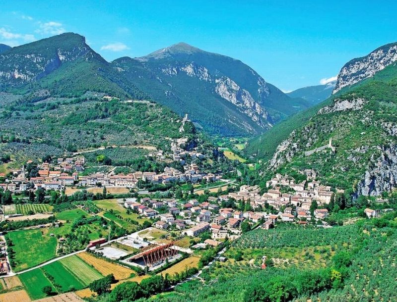 immagine per Arrone – Ferentillo – Cascate delle Marmore – Scheggino - Piediluco