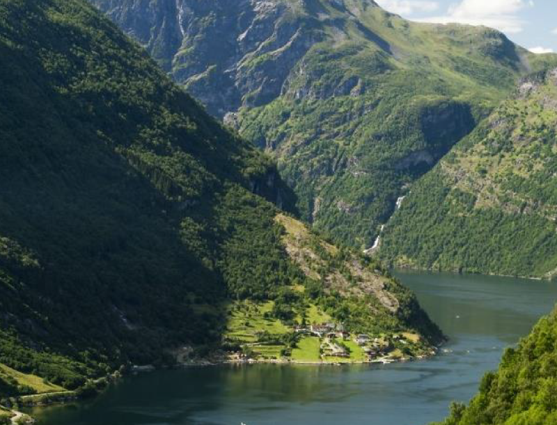 Immagine per Fiordi norvegesi