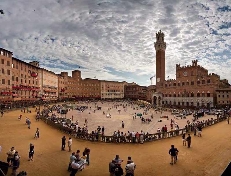 immagine per Siena e il senese, tra arte e vino
